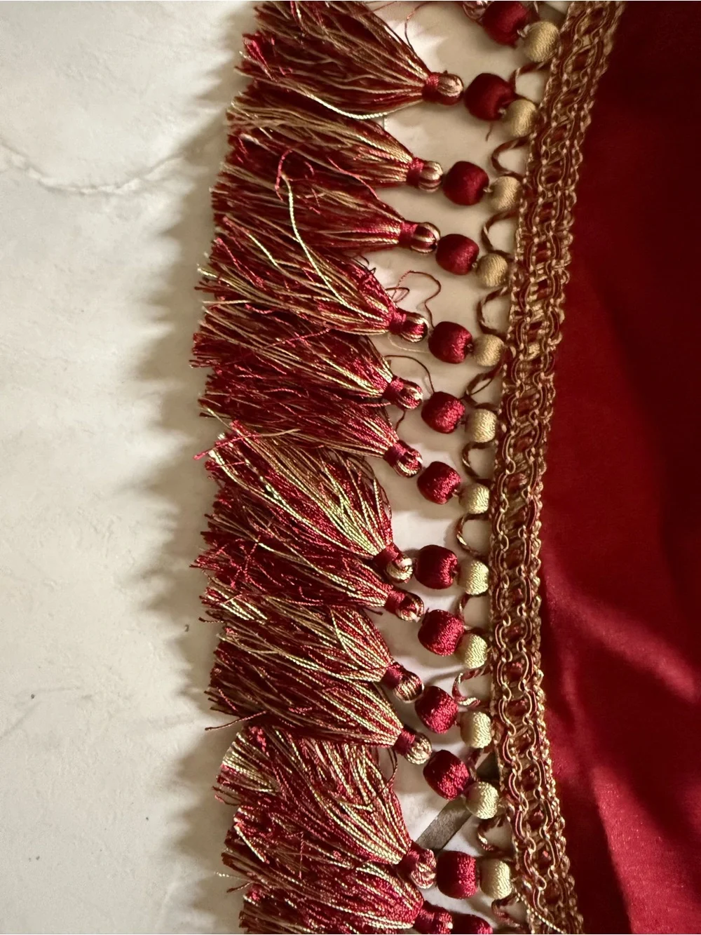JCPenney Home Collection Burgundy Waterfall Swag Valance Curtain Tassel Bead